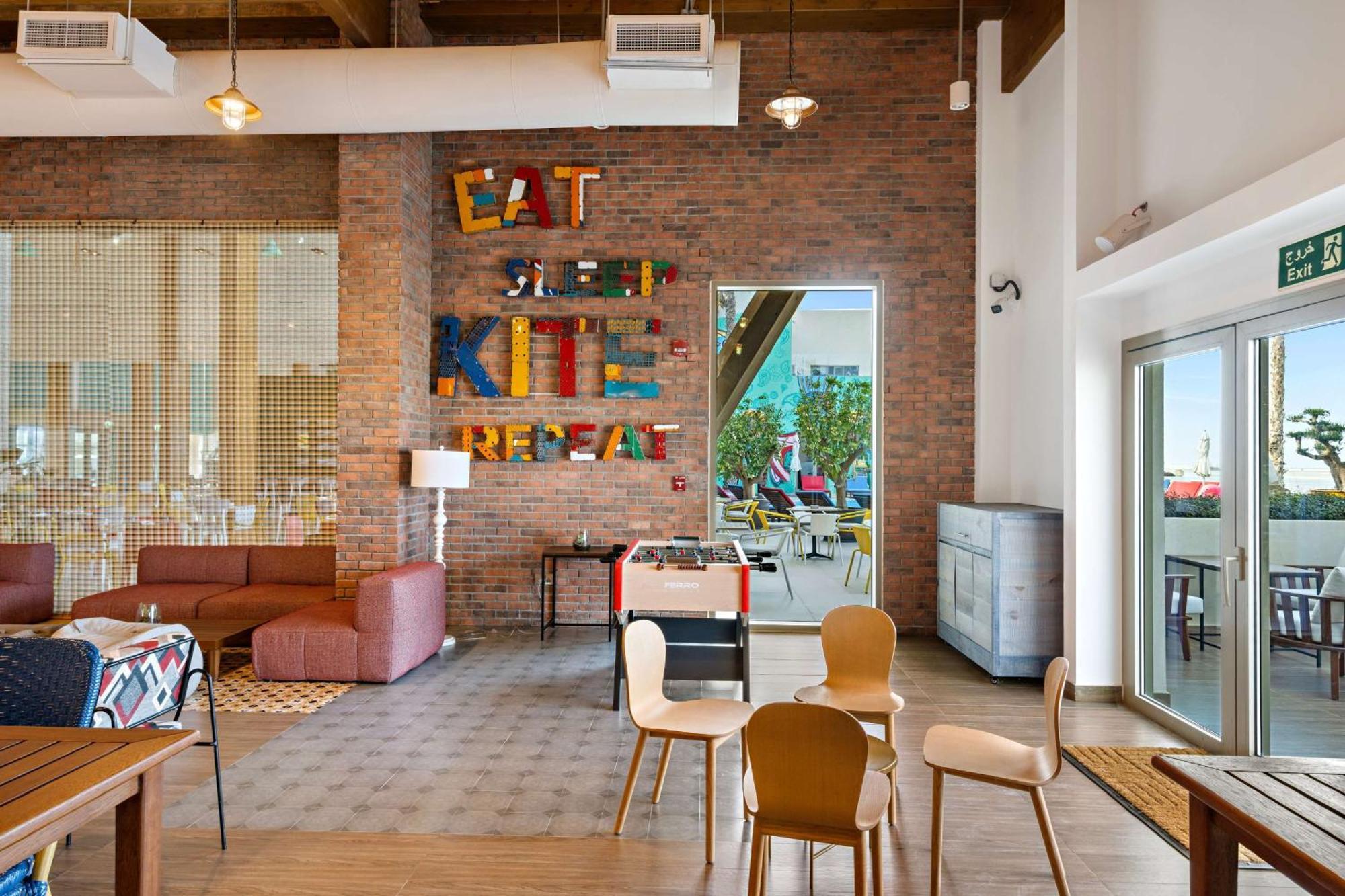 Fuwairit Kite Beach, Tapestry Collection By Hilton Fuwayrit Exterior foto